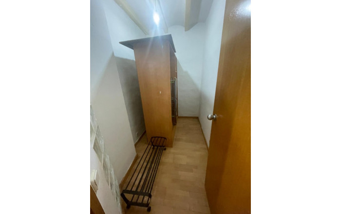 Sale - Piso -
Barcelona - Ciutat Vella