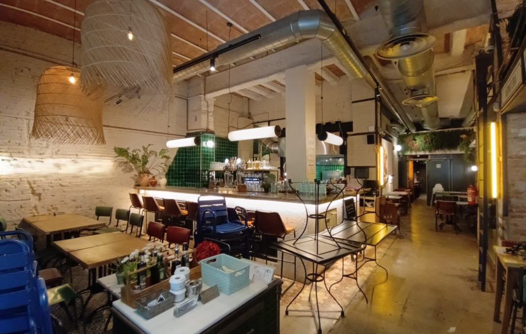 Traspaso - Bar Restaurante -
Barcelona - Sant Antoni