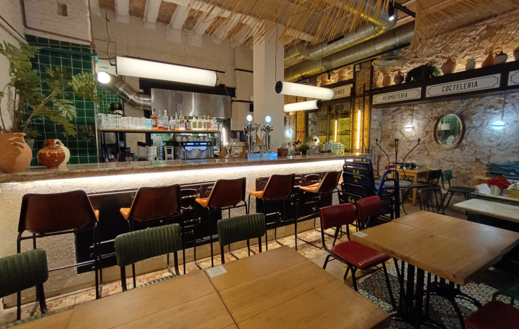 Traspaso - Bar Restaurante -
Barcelona - Sant Antoni
