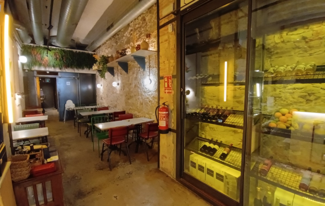 Traspaso - Bar Restaurante -
Barcelona - Sant Antoni