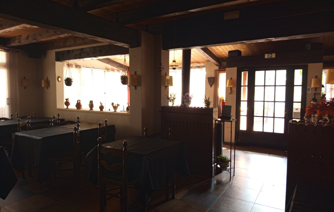 Alquiler - Bar Restaurante -
Roda de Barà