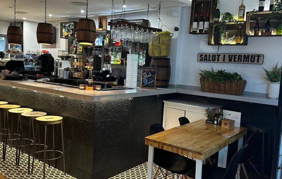 Traspaso - Licencia C2 -
Barcelona - Les corts