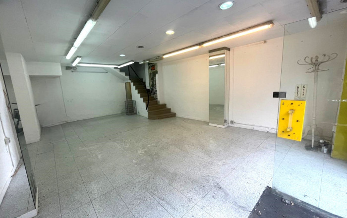 Alquiler - Local comercial -
Barcelona - Gràcia