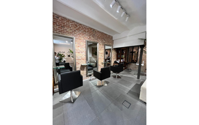 Rental - Local comercial -
Barcelona - Eixample