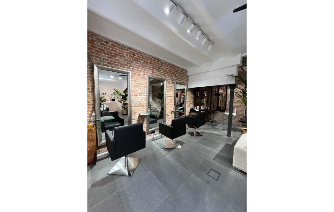 Rental - Local comercial -
Barcelona - Eixample