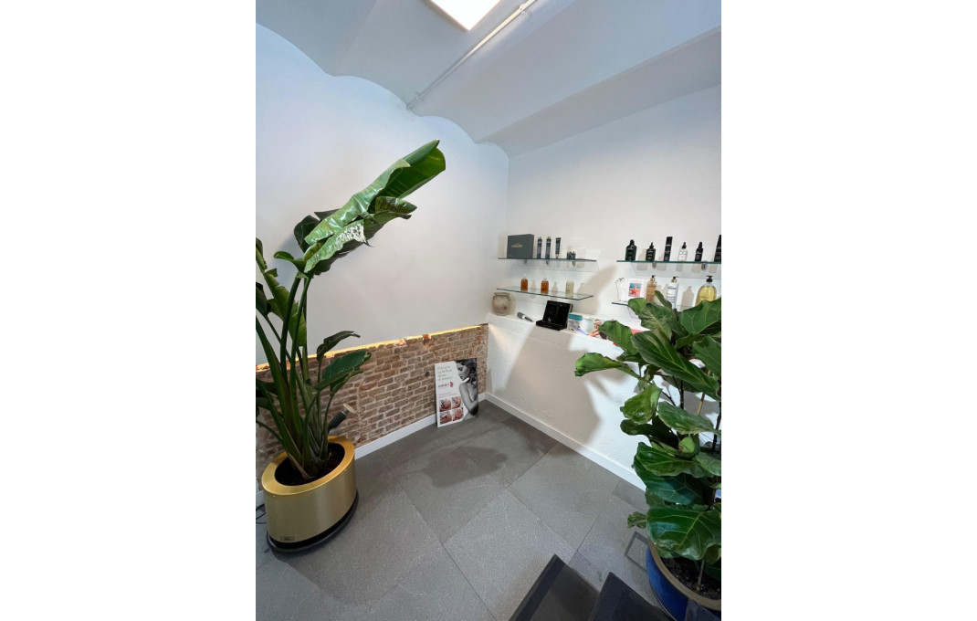 Rental - Local comercial -
Barcelona - Eixample