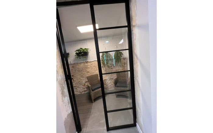 Rental - Local comercial -
Barcelona - Eixample