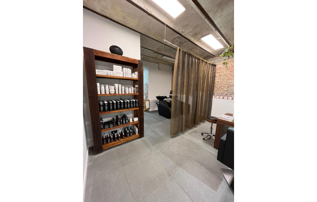 Rental - Local comercial -
Barcelona - Eixample