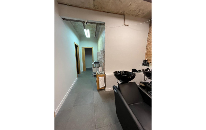 Rental - Local comercial -
Barcelona - Eixample