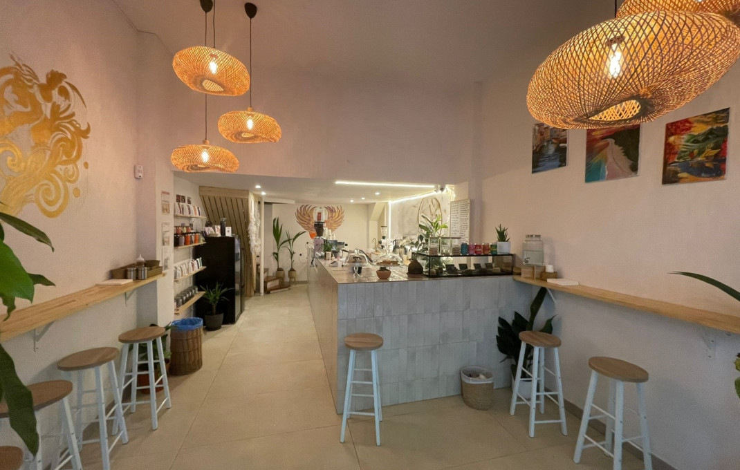 Traspaso - Obradores y/o Panaderias -
Barcelona - Sagrada familia