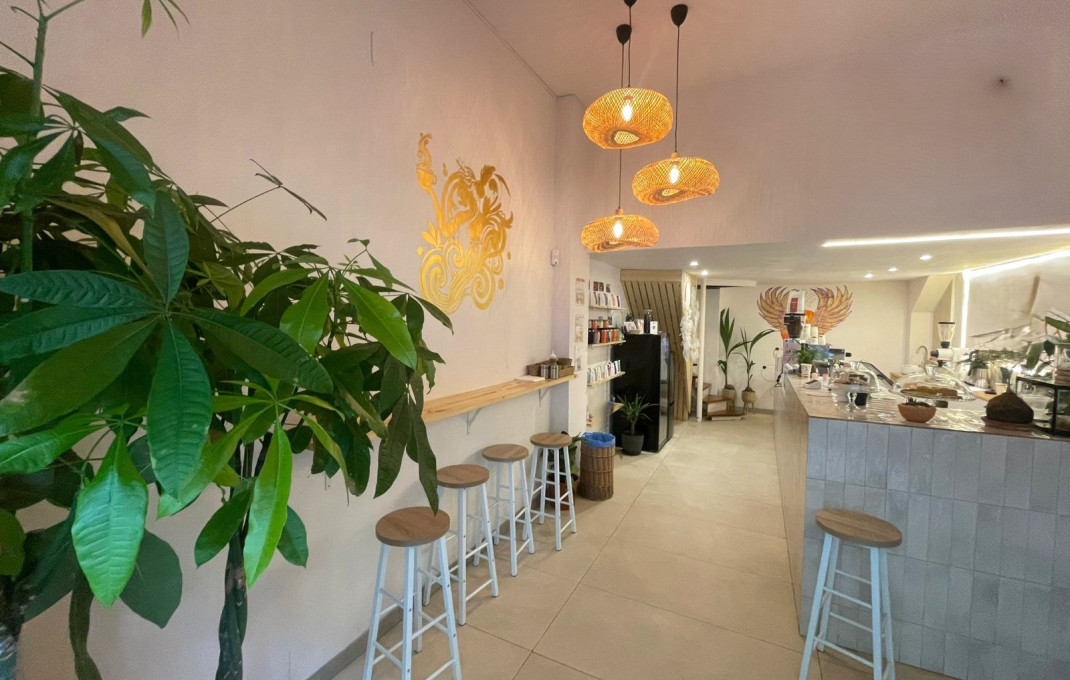 Traspaso - Obradores y/o Panaderias -
Barcelona - Sagrada familia