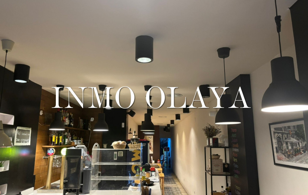 Transfert - Bar- C1 -
Barcelona - Poblenou