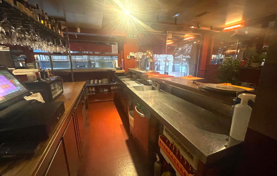 Traspaso - Licencia C2 -
Barcelona - Sarria-Sant Gervasi