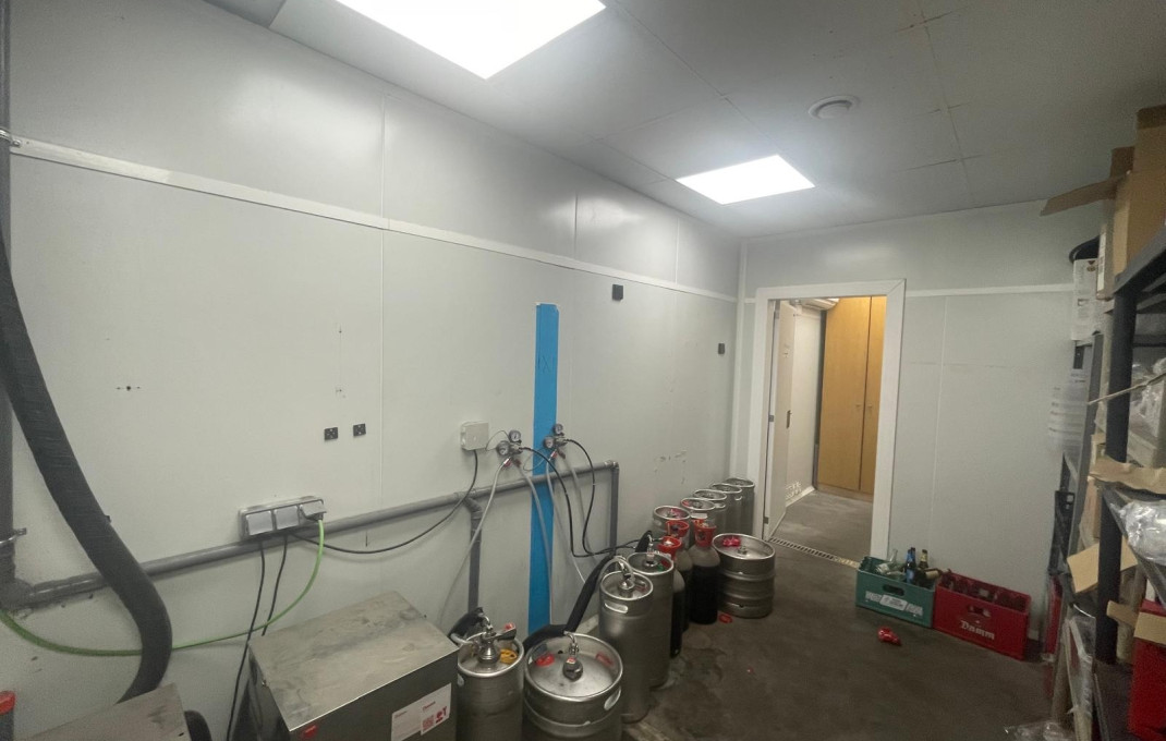 Traspaso - Licencia C2 -
Barcelona - Sarria-Sant Gervasi