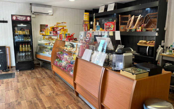 Venta - Local comercial -
Sabadell