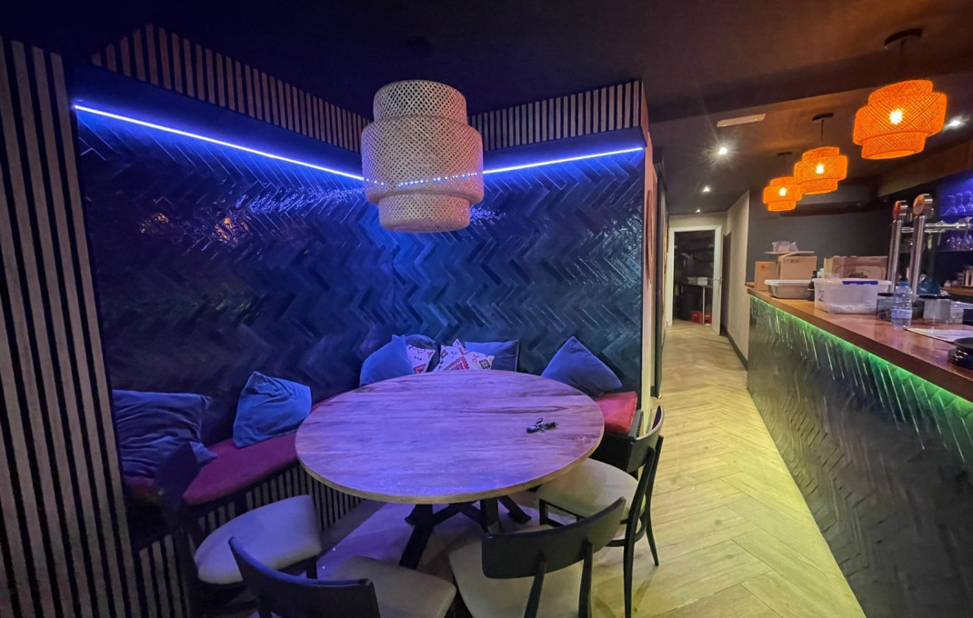 Traspaso - Bar Restaurante -
Barcelona - Eixample