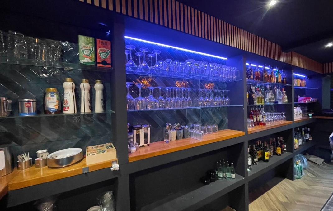 Traspaso - Bar Restaurante -
Barcelona - Eixample