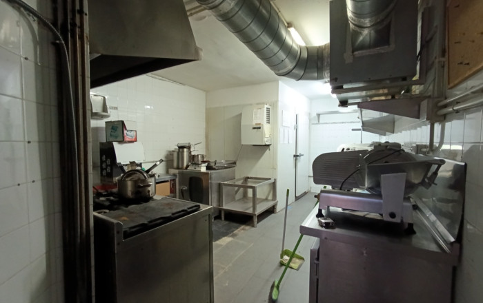 Transfer - Restaurant -
Barcelona - Sant Gervaci