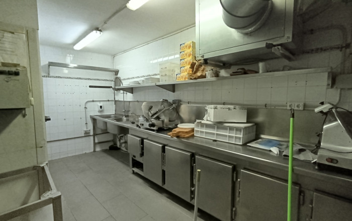 Transfer - Restaurant -
Barcelona - Sant Gervaci