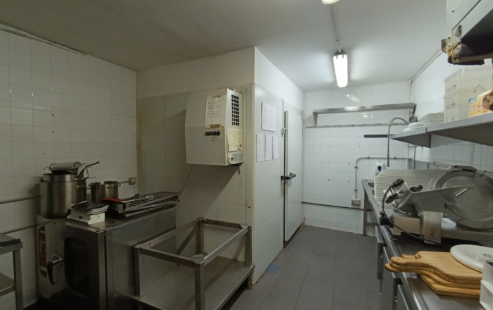 Transfer - Restaurant -
Barcelona - Sant Gervaci