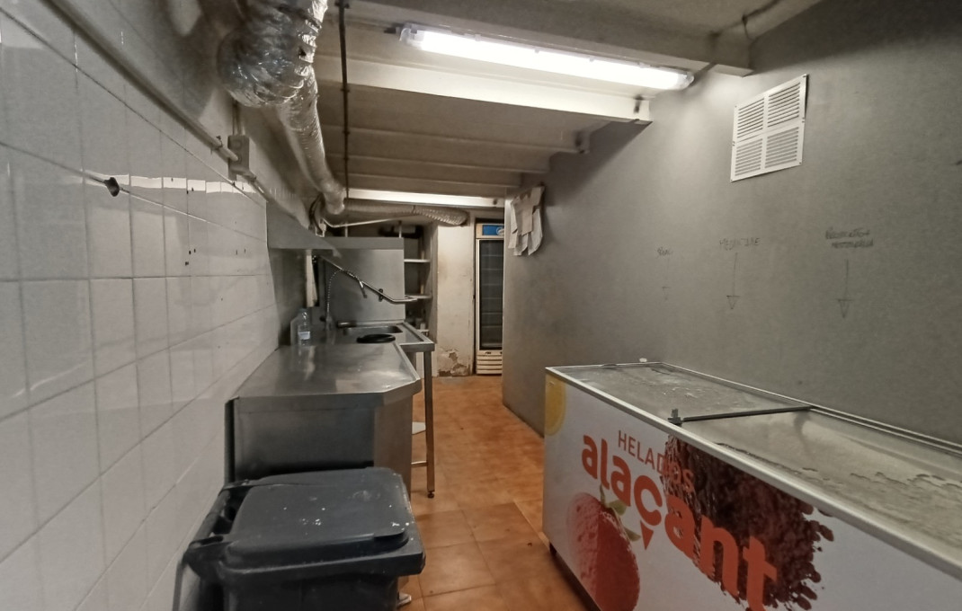 Transfer - Restaurant -
Barcelona - Sant Gervaci