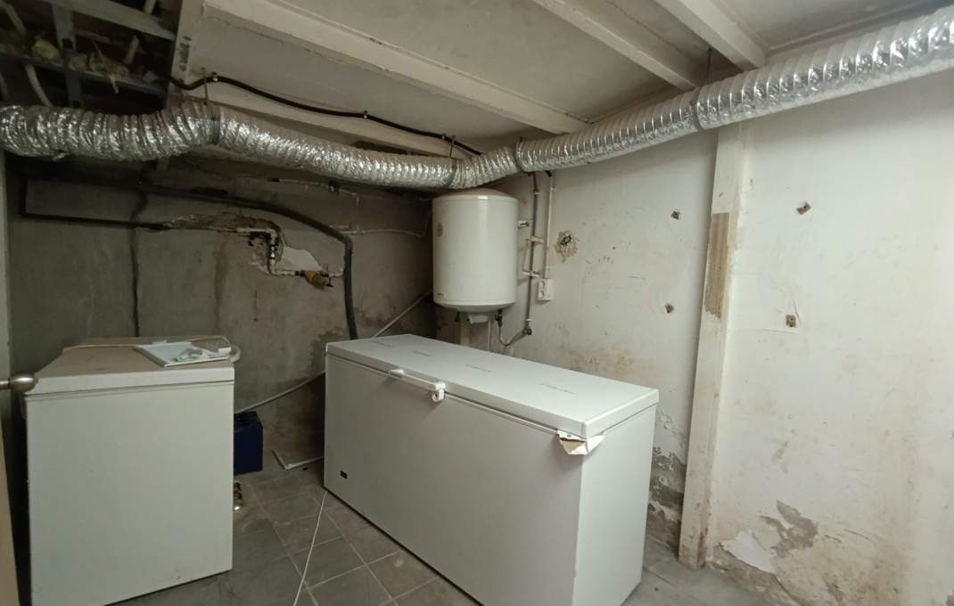 Transfer - Restaurant -
Barcelona - Sant Gervaci