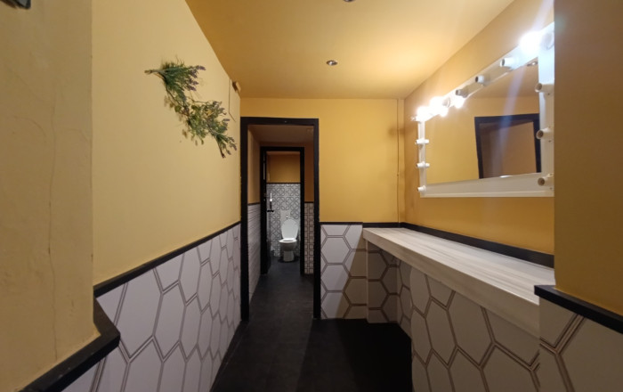 Transfer - Restaurant -
Barcelona - Sant Gervaci