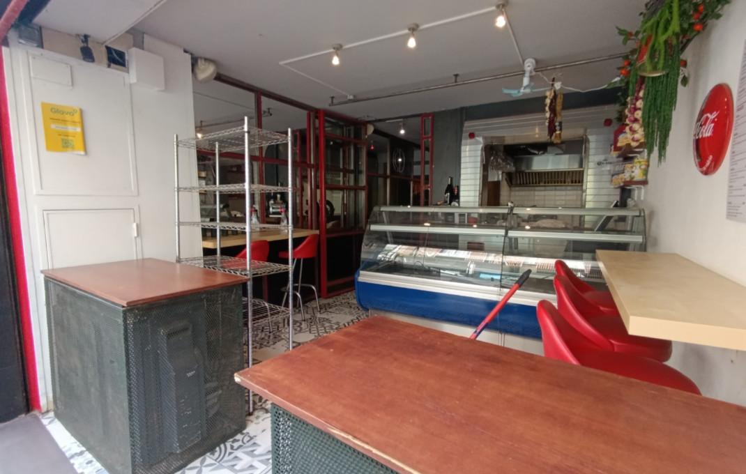 Transfer - Restaurant -
Barcelona - Sant Gervaci