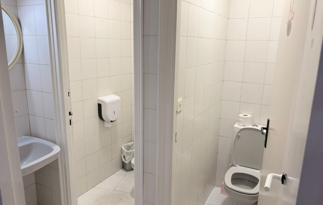 Transfert - Bar-Cafeteria -
Roses