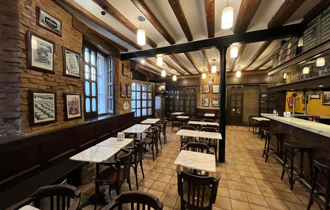 Traspaso - Bar- C1 -
Barcelona - Ciutat Vella