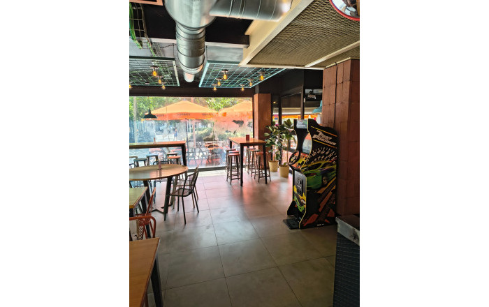 Transfer - Restaurant -
Barcelona - Les corts