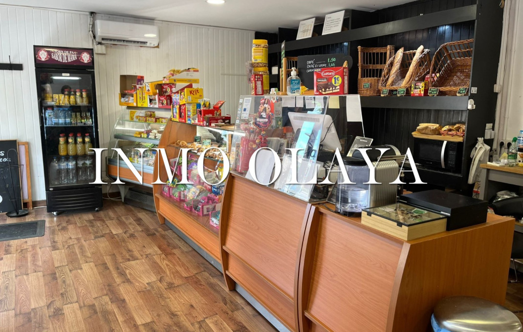 Venta - Local comercial -
Sabadell
