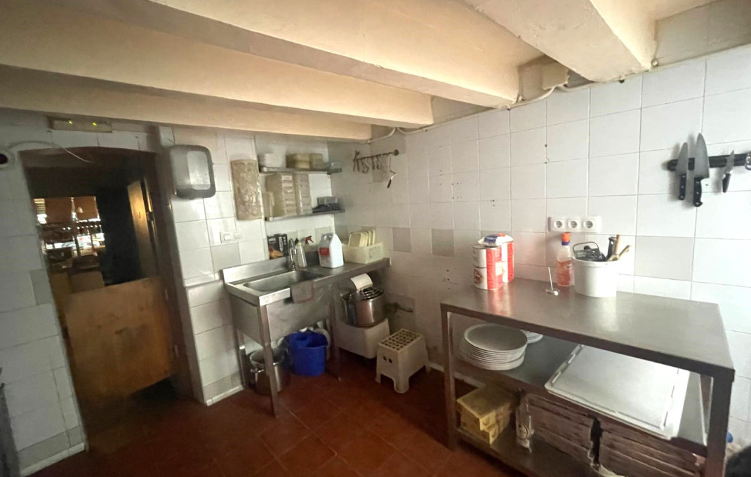 Traspaso - Bar Restaurante -
Barcelona - Gràcia