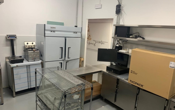 Traspaso - Cocina industrial -
Terrassa