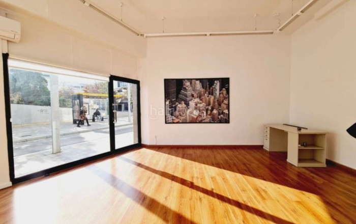 Alquiler - Local comercial -
Cerdanyola