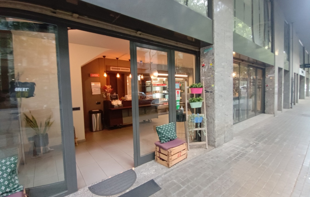 Traspaso - Take Away -
Barcelona - Sant Martí