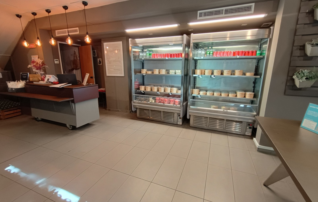 Traspaso - Take Away -
Barcelona - Sant Martí