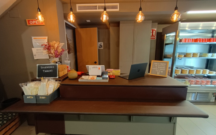 Traspaso - Take Away -
Barcelona - Sant Martí