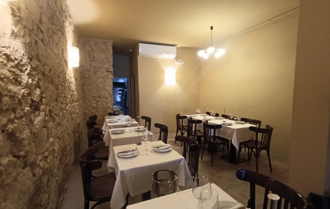 Transfer - Bar Restaurante -
Barcelona - Poblenou