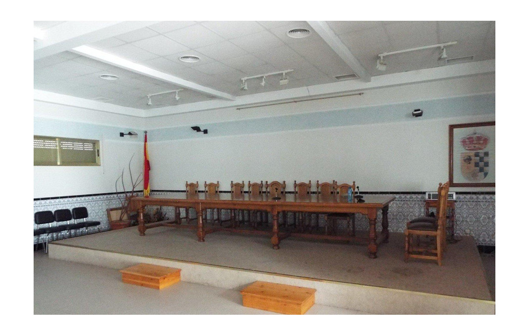 Venta - Edificio -
Toledo - Parrillas