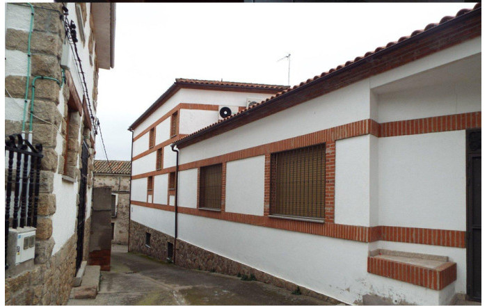 Venta - Edificio -
Toledo - Parrillas