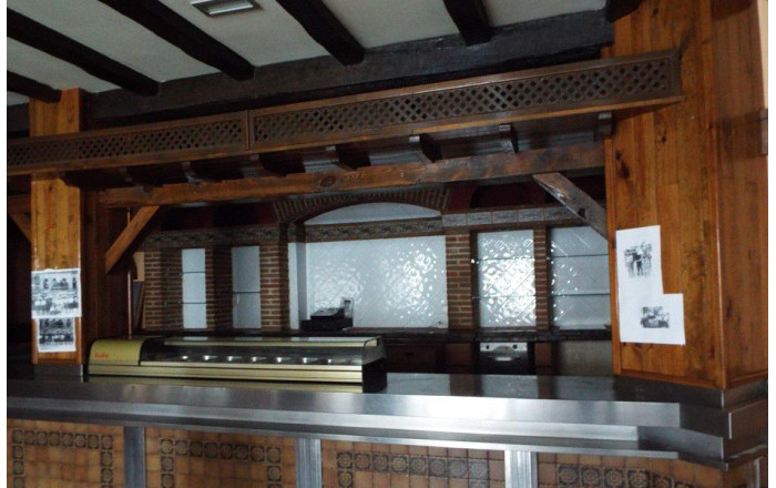 Venta - Edificio -
Toledo - Parrillas