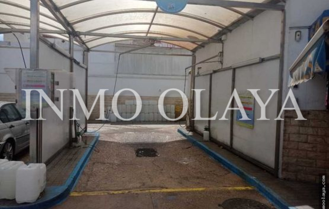 Revente - Naves y solares -
Sabadell