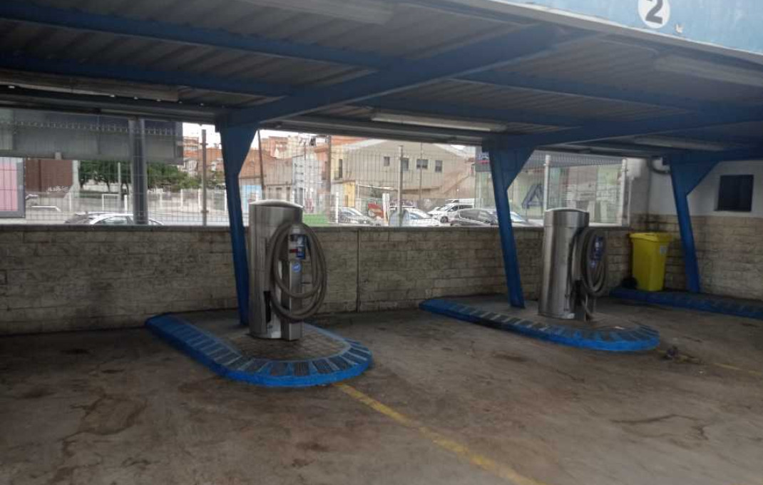 Revente - Naves y solares -
Sabadell