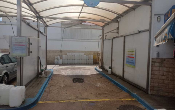 Revente - Naves y solares -
Sabadell