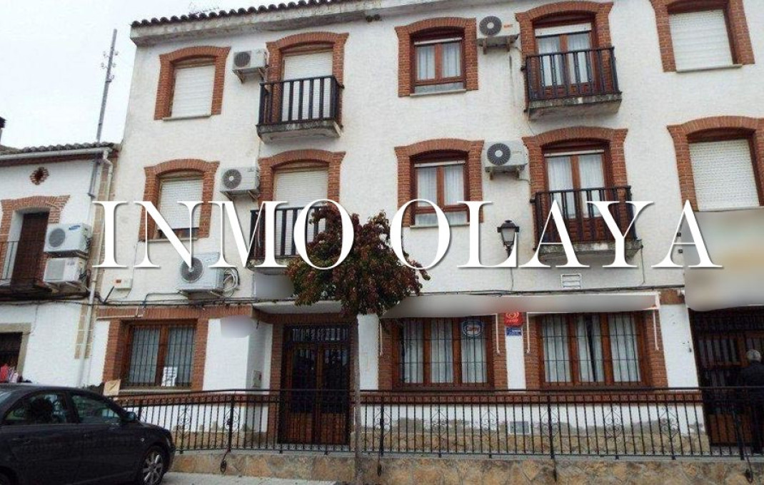 Venta - Edificio -
Toledo - Parrillas