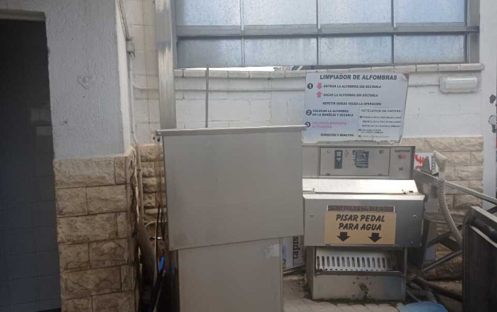 Revente - Naves y solares -
Sabadell