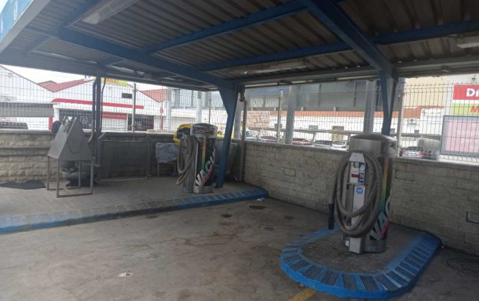 Revente - Naves y solares -
Sabadell