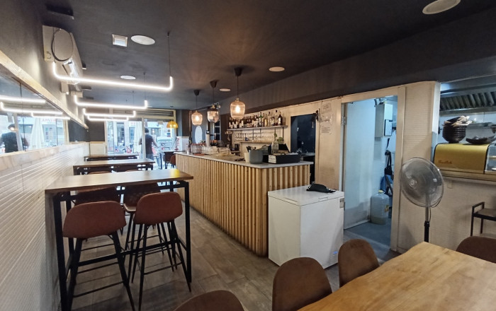 Traspaso - Bar Restaurante -
Barcelona - Sants