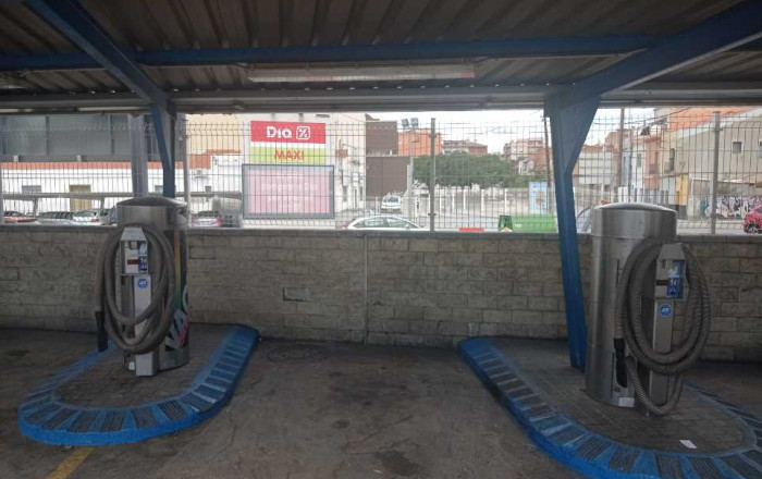 Revente - Naves y solares -
Sabadell